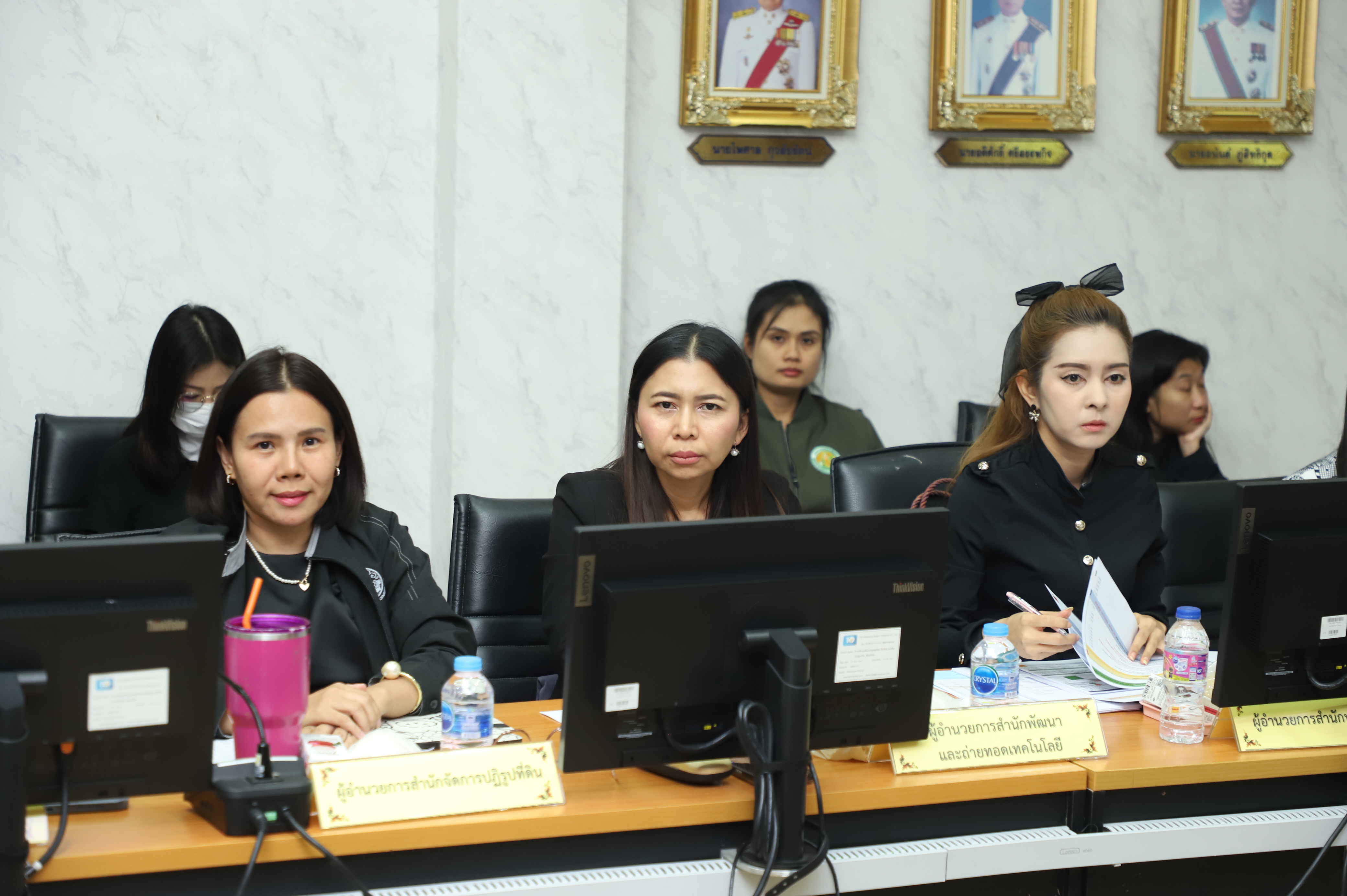 title - ส.ป.ก.ประชุมคณะทำงานกำหนดตัวชี้วัด กำกับและติดตามการถ่ายทอดตัวชี้วัดระดับองค์กรสู่ระดับหน่วยงาน(Cascading) ของสำนักงานการปฏิรูปที่ดินเพื่อเกษตรกรรม (ส.ป.ก.)